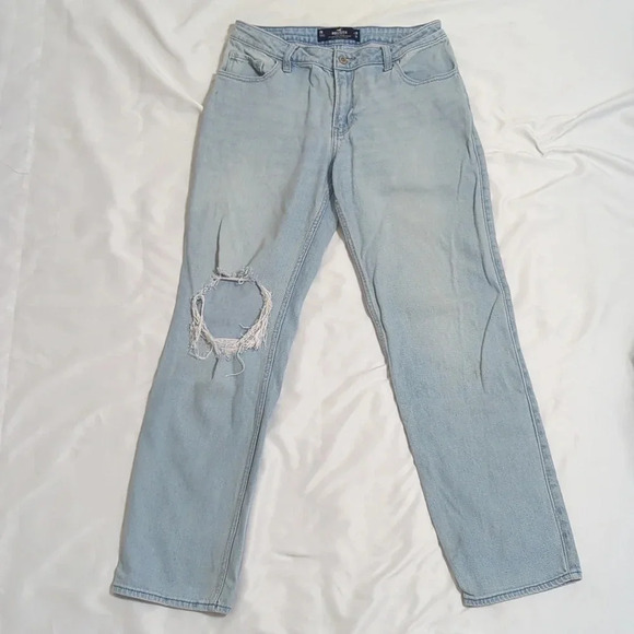 Hollister Low-Rise '90s Vintage Straight, Color Light Wash Size 28 - Picture 1 of 16